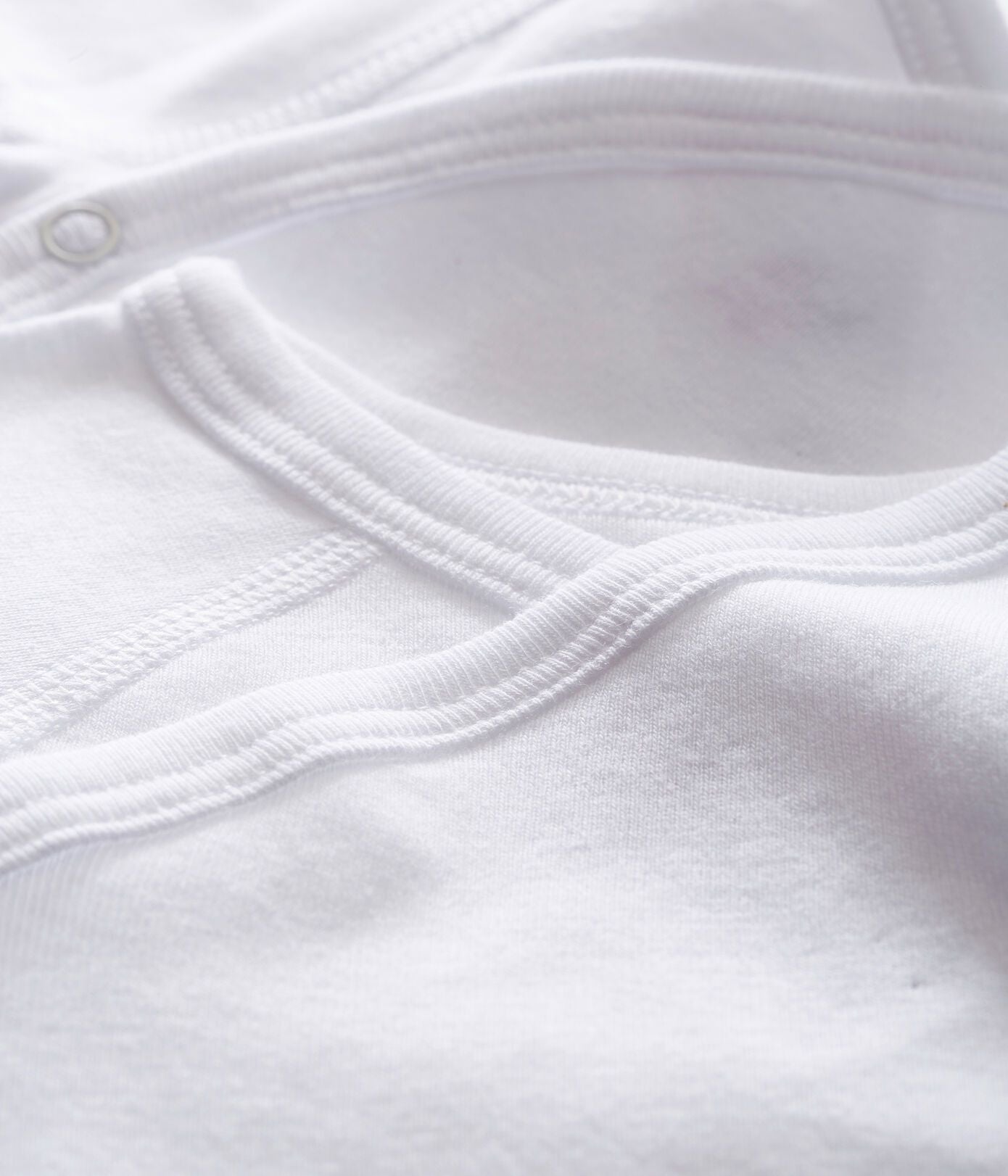 Lorenzo Organic Cotton Long Sleeve Bodysuit (Pack of 2) - GuGuTon baby store - Baby Fashion - Toddlers Outfits - Babies Outfits - Toddler Clothes - Kids Clothing - Newborn Clothes - Newborn Wear - Kids Wear - Trending Clothes - Trending Outfits - Fall Fashion - Winter Fashion - Girls Clothes - Boys Clothes - Babies Wear - Kids Accessories - KidsWear - Summer Clothes - Summer Fashion - Summer Trend - Falls Sweaters - Tops - Bottom - Jeans - Blouse - Dresses - Newborn Dresses - Toys