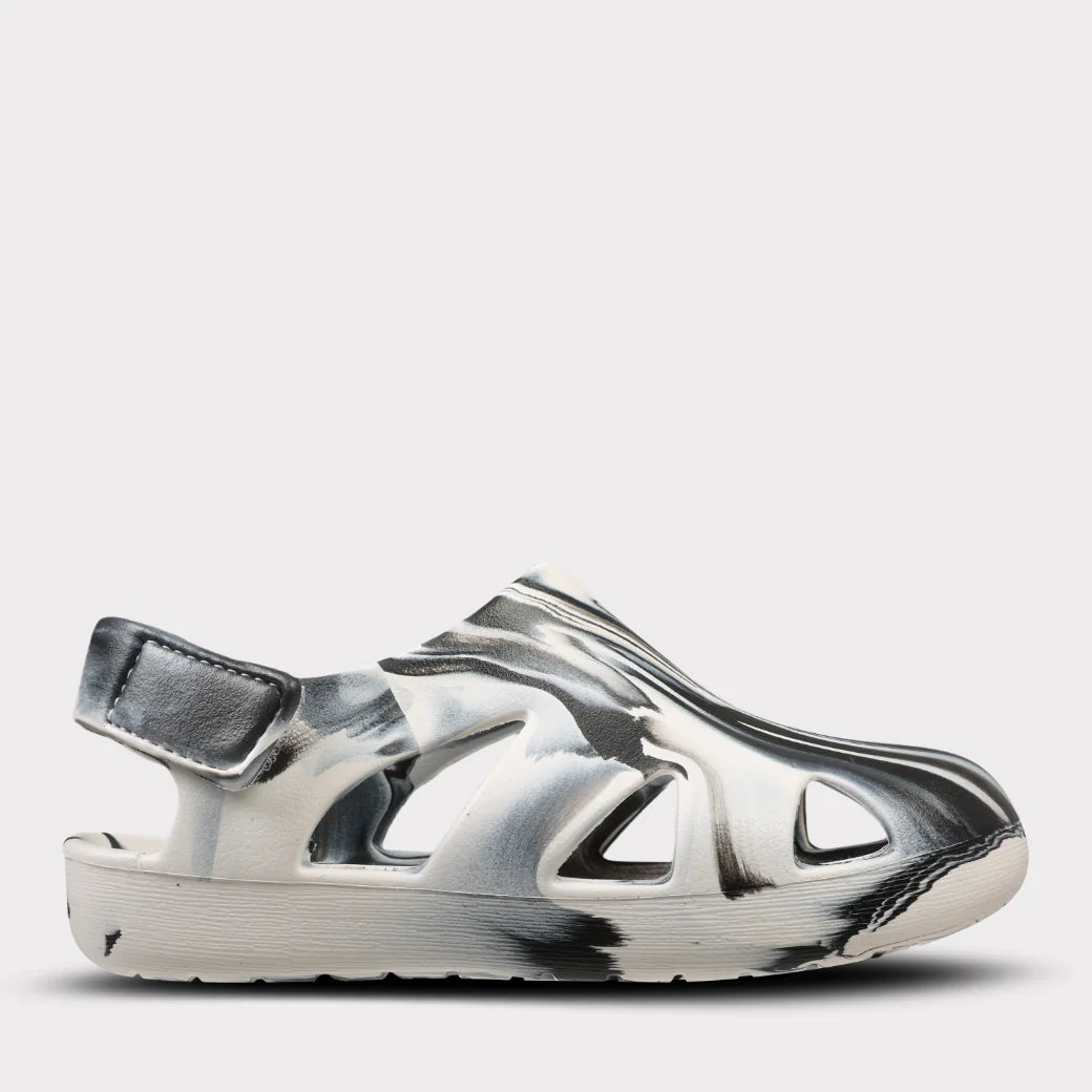 River Boys Hook & Loop Water Sandal - GuGuTon baby store - Baby Fashion - Toddlers Outfits - Babies Outfits - Toddler Clothes - Kids Clothing - Newborn Clothes - Newborn Wear - Kids Wear - Trending Clothes - Trending Outfits - Fall Fashion - Winter Fashion - Girls Clothes - Boys Clothes - Babies Wear - Kids Accessories - KidsWear - Summer Clothes - Summer Fashion - Summer Trend - Falls Sweaters - Tops - Bottom - Jeans - Blouse - Dresses - Newborn Dresses - Toys