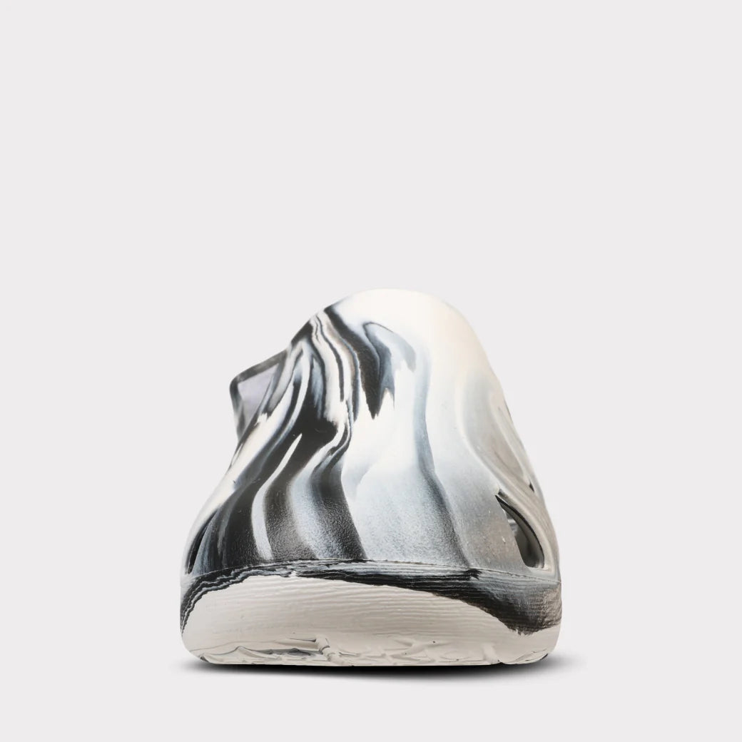 River Boys Hook & Loop Water Sandal - GuGuTon baby store - Baby Fashion - Toddlers Outfits - Babies Outfits - Toddler Clothes - Kids Clothing - Newborn Clothes - Newborn Wear - Kids Wear - Trending Clothes - Trending Outfits - Fall Fashion - Winter Fashion - Girls Clothes - Boys Clothes - Babies Wear - Kids Accessories - KidsWear - Summer Clothes - Summer Fashion - Summer Trend - Falls Sweaters - Tops - Bottom - Jeans - Blouse - Dresses - Newborn Dresses - Toys