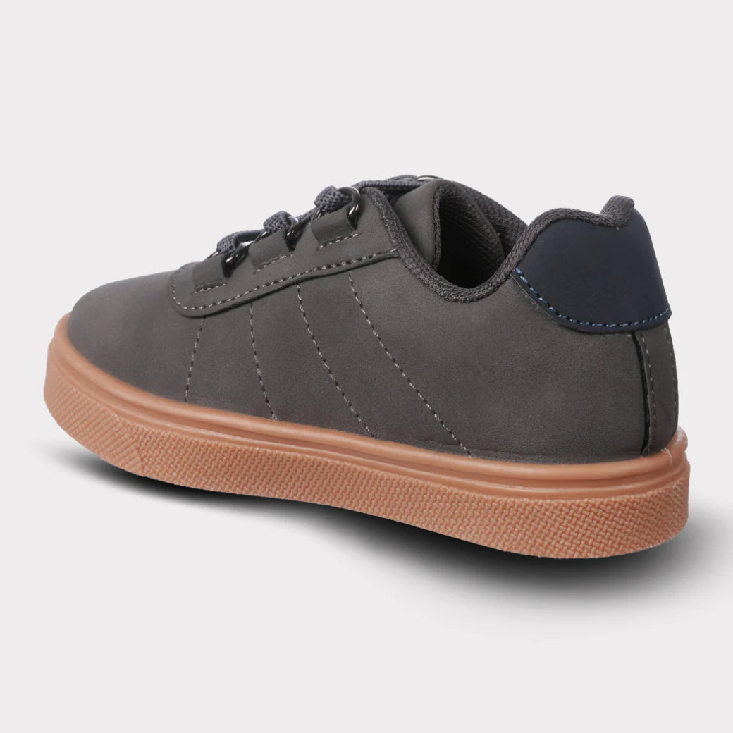 Wyatt Youth Boys Lace-Up Shoe