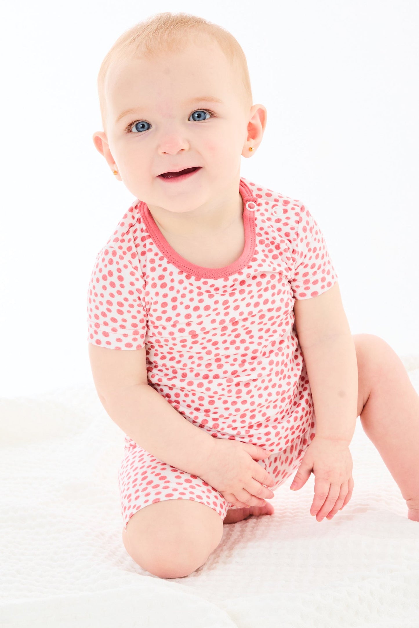 Noah Shorts Pajama Set - Coral Dots - GuGuTon baby store - Baby Fashion - Toddlers Outfits - Babies Outfits - Toddler Clothes - Kids Clothing - Newborn Clothes - Newborn Wear - Kids Wear - Trending Clothes - Trending Outfits - Fall Fashion - Winter Fashion - Girls Clothes - Boys Clothes - Babies Wear - Kids Accessories - KidsWear - Summer Clothes - Summer Fashion - Summer Trend - Falls Sweaters - Tops - Bottom - Jeans - Blouse - Dresses - Newborn Dresses - Toys