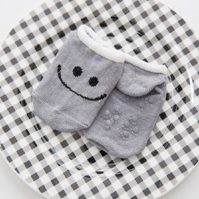 cartoon socks, non-slip cotton for newborns