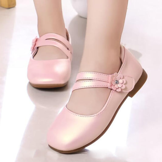 White Princess Leather Shoes For Little Girls Slip School Latin - GuGuTon baby store - Baby Fashion - Toddlers Outfits - Babies Outfits - Toddler Clothes - Kids Clothing - Newborn Clothes - Newborn Wear - Kids Wear - Trending Clothes - Trending Outfits - Fall Fashion - Winter Fashion - Girls Clothes - Boys Clothes - Babies Wear - Kids Accessories - KidsWear - Summer Clothes - Summer Fashion - Summer Trend - Falls Sweaters - Tops - Bottom - Jeans - Blouse - Dresses - Newborn Dresses - Toys