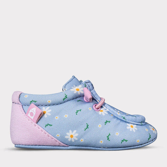 Parker Girls Slip-On Crib Shoes - GuGuTon baby store - Baby Fashion - Toddlers Outfits - Babies Outfits - Toddler Clothes - Kids Clothing - Newborn Clothes - Newborn Wear - Kids Wear - Trending Clothes - Trending Outfits - Fall Fashion - Winter Fashion - Girls Clothes - Boys Clothes - Babies Wear - Kids Accessories - KidsWear - Summer Clothes - Summer Fashion - Summer Trend - Falls Sweaters - Tops - Bottom - Jeans - Blouse - Dresses - Newborn Dresses - Toys