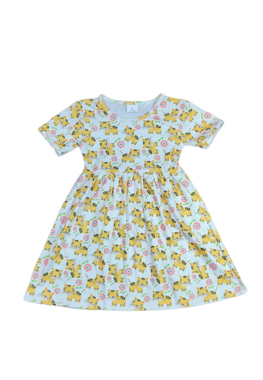 Noelia Tiger Short Sleeve Milk Silk Dress