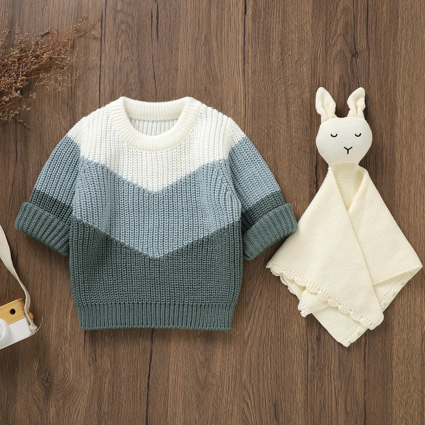 Kelvin Knit Long Sleeve Pullover Sweater