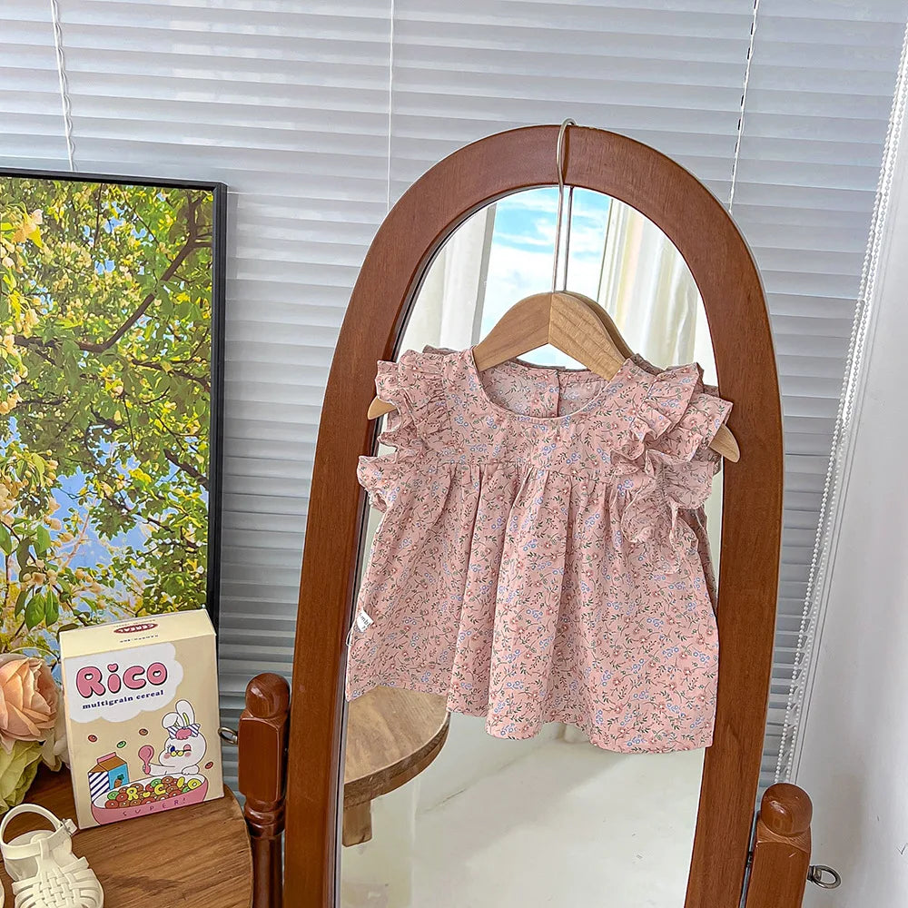 Pamela Short Sleeved Cute Flower Tops
