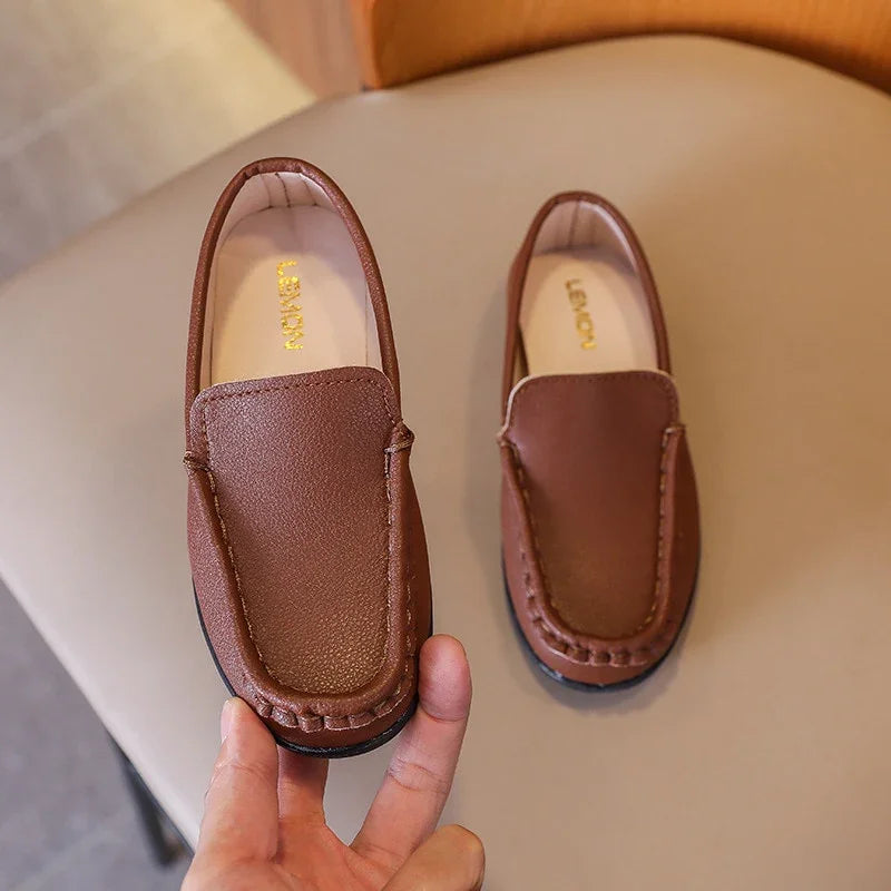 Big Children Casual Flats Leather Shoes for Wedding Party Boys - GuGuTon baby store - Baby Fashion - Toddlers Outfits - Babies Outfits - Toddler Clothes - Kids Clothing - Newborn Clothes - Newborn Wear - Kids Wear - Trending Clothes - Trending Outfits - Fall Fashion - Winter Fashion - Girls Clothes - Boys Clothes - Babies Wear - Kids Accessories - KidsWear - Summer Clothes - Summer Fashion - Summer Trend - Falls Sweaters - Tops - Bottom - Jeans - Blouse - Dresses - Newborn Dresses - Toys
