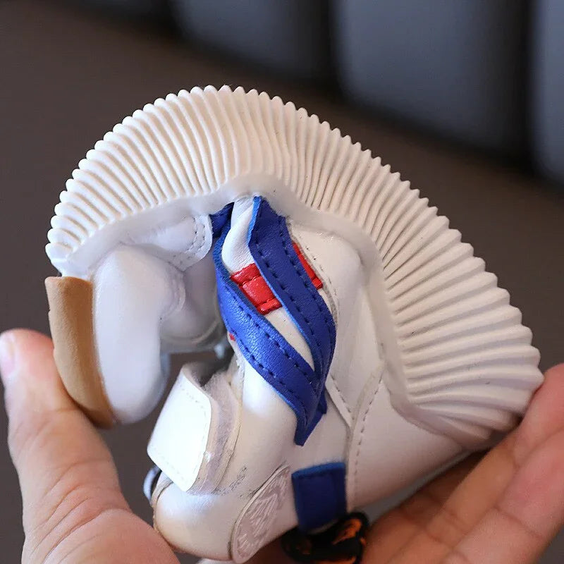 Autumn Middle Small White Shoes Boys Basketball - GuGuTon baby store - Baby Fashion - Toddlers Outfits - Babies Outfits - Toddler Clothes - Kids Clothing - Newborn Clothes - Newborn Wear - Kids Wear - Trending Clothes - Trending Outfits - Fall Fashion - Winter Fashion - Girls Clothes - Boys Clothes - Babies Wear - Kids Accessories - KidsWear - Summer Clothes - Summer Fashion - Summer Trend - Falls Sweaters - Tops - Bottom - Jeans - Blouse - Dresses - Newborn Dresses - Toys