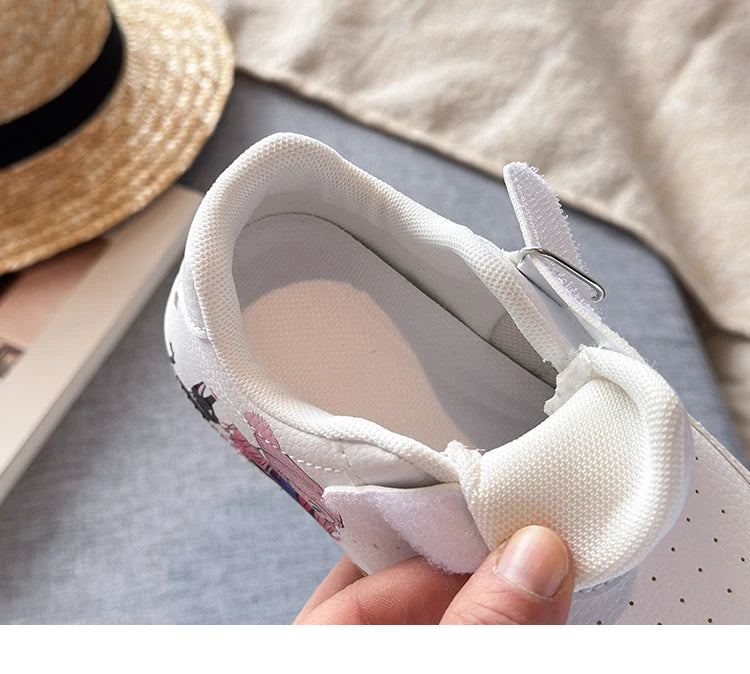 Girls White Shoes with Cartoon Girl Cat Prints Kids Casual Sneakers Fashion 2026 Spring Autumn Fashion Non-slip Classic 21-38