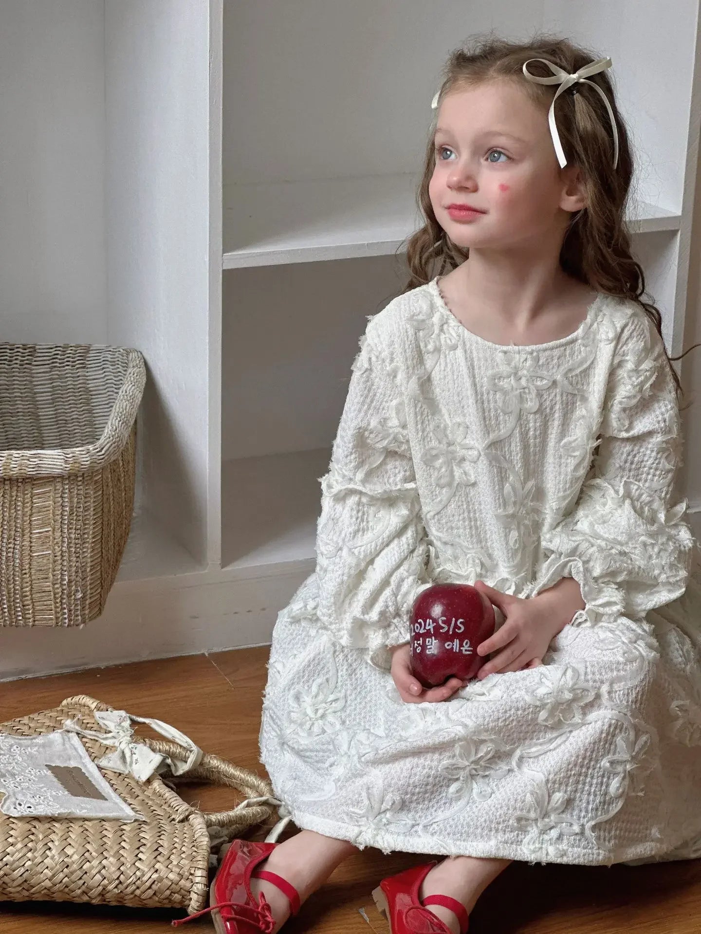 2024 Round Collar Puff Sleeve Girls Casual Dresses Korean Flower Spring Clothing