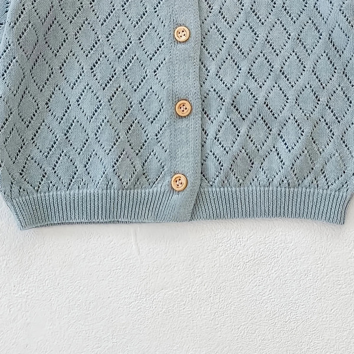 Amaranto New Fashion Versatile Sweater