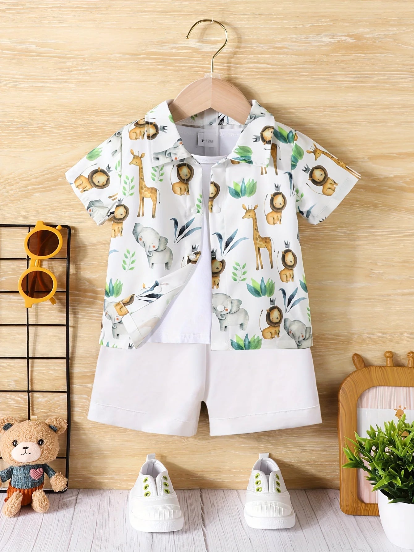 Romino Short Sleeve Holiday Shirt