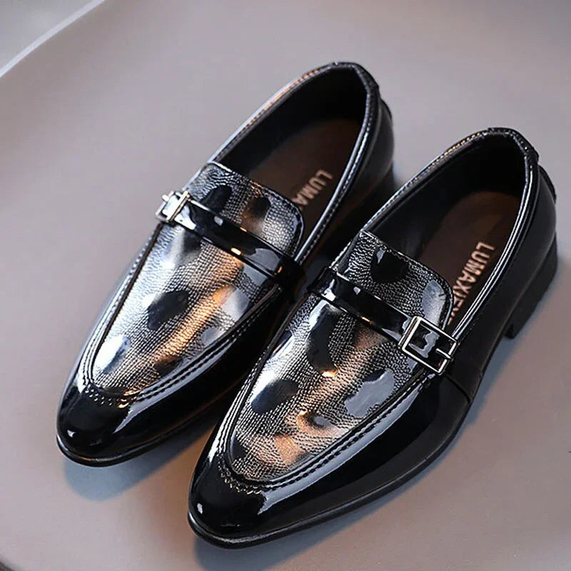 Kids Leather Boys Pointed Toe Student Performance Shoes - GuGuTon baby store - Baby Fashion - Toddlers Outfits - Babies Outfits - Toddler Clothes - Kids Clothing - Newborn Clothes - Newborn Wear - Kids Wear - Trending Clothes - Trending Outfits - Fall Fashion - Winter Fashion - Girls Clothes - Boys Clothes - Babies Wear - Kids Accessories - KidsWear - Summer Clothes - Summer Fashion - Summer Trend - Falls Sweaters - Tops - Bottom - Jeans - Blouse - Dresses - Newborn Dresses - Toys