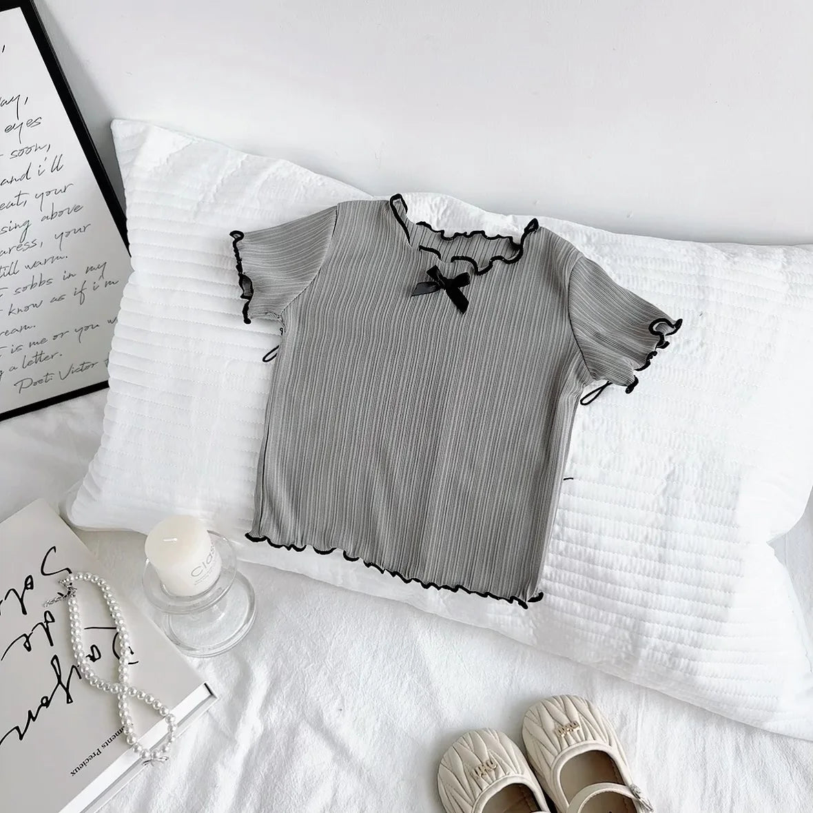 Zendaya Bow Tie And Versatile Design Tops