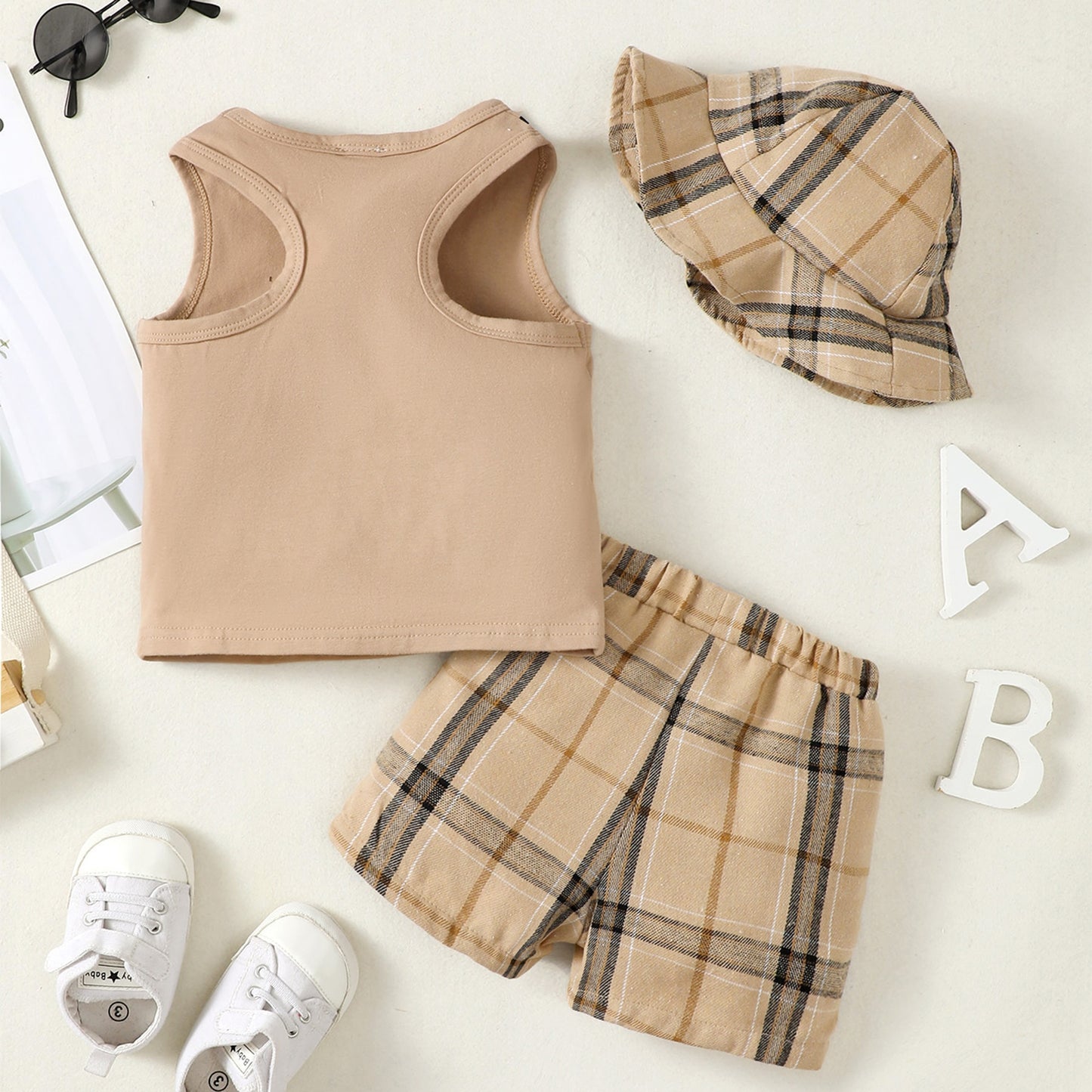 Damian Camera Graphic Tank Top And Shorts Summer Set - GuGuTon