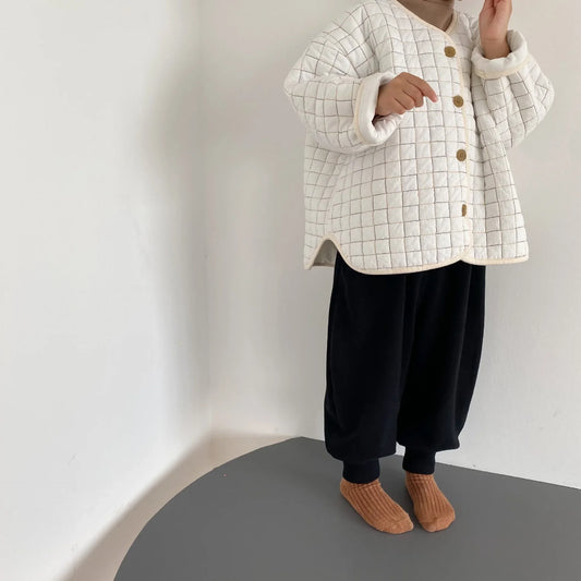 Claudio Warm Fashion Korean Casual Sweater - GuGuTon baby store - Baby Fashion - Toddlers Outfits - Babies Outfits - Toddler Clothes - Kids Clothing - Newborn Clothes - Newborn Wear - Kids Wear - Trending Clothes - Trending Outfits - Fall Fashion - Winter Fashion - Girls Clothes - Boys Clothes - Babies Wear - Kids Accessories - KidsWear - Summer Clothes - Summer Fashion - Summer Trend - Falls Sweaters - Tops - Bottom - Jeans - Blouse - Dresses - Newborn Dresses - Toys