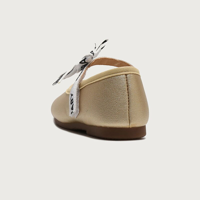 Princess Leather Shoes for Girls Mary Jane - GuGuTon baby store - Baby Fashion - Toddlers Outfits - Babies Outfits - Toddler Clothes - Kids Clothing - Newborn Clothes - Newborn Wear - Kids Wear - Trending Clothes - Trending Outfits - Fall Fashion - Winter Fashion - Girls Clothes - Boys Clothes - Babies Wear - Kids Accessories - KidsWear - Summer Clothes - Summer Fashion - Summer Trend - Falls Sweaters - Tops - Bottom - Jeans - Blouse - Dresses - Newborn Dresses - Toys