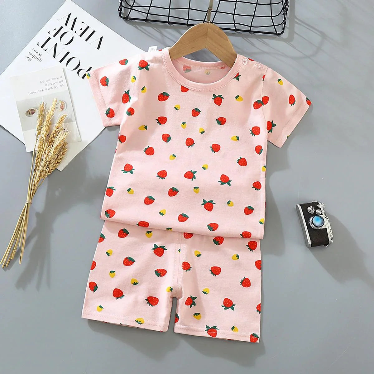 Steven Boys cartoon t-shirt and shorts set - GuGuTon baby store - Baby Fashion - Toddlers Outfits - Babies Outfits - Toddler Clothes - Kids Clothing - Newborn Clothes - Newborn Wear - Kids Wear - Trending Clothes - Trending Outfits - Fall Fashion - Winter Fashion - Girls Clothes - Boys Clothes - Babies Wear - Kids Accessories - KidsWear - Summer Clothes - Summer Fashion - Summer Trend - Falls Sweaters - Tops - Bottom - Jeans - Blouse - Dresses - Newborn Dresses - Toys