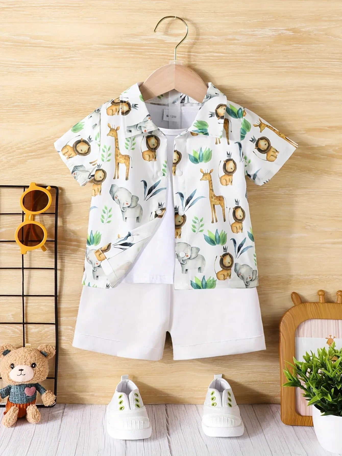 Romino Short Sleeve Holiday Shirt