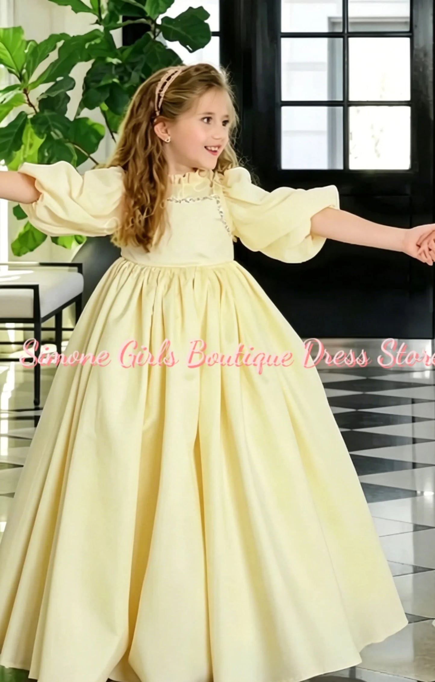 Girl Gown Puff Sleeves Turtleneck Elegant Flower Girl Dress for Wedding Ceremonies Formal Receptions Holiday Parties Customized