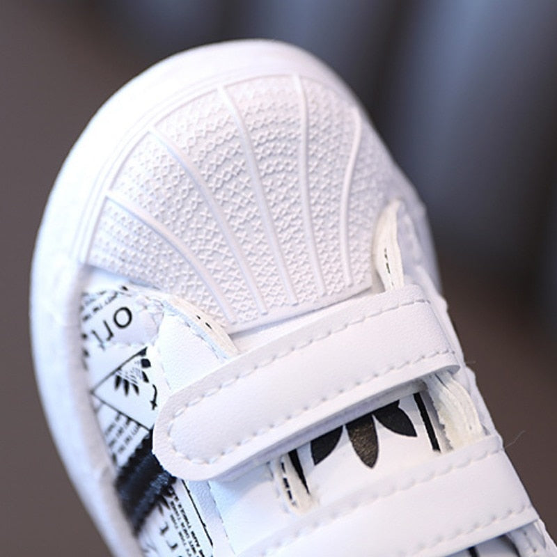 and Boys Anti-slip Bottom Baby Sneaker Casual Flat Shoes