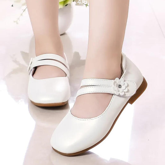 White Princess Leather Shoes For Little Girls Slip School Latin - GuGuTon baby store - Baby Fashion - Toddlers Outfits - Babies Outfits - Toddler Clothes - Kids Clothing - Newborn Clothes - Newborn Wear - Kids Wear - Trending Clothes - Trending Outfits - Fall Fashion - Winter Fashion - Girls Clothes - Boys Clothes - Babies Wear - Kids Accessories - KidsWear - Summer Clothes - Summer Fashion - Summer Trend - Falls Sweaters - Tops - Bottom - Jeans - Blouse - Dresses - Newborn Dresses - Toys