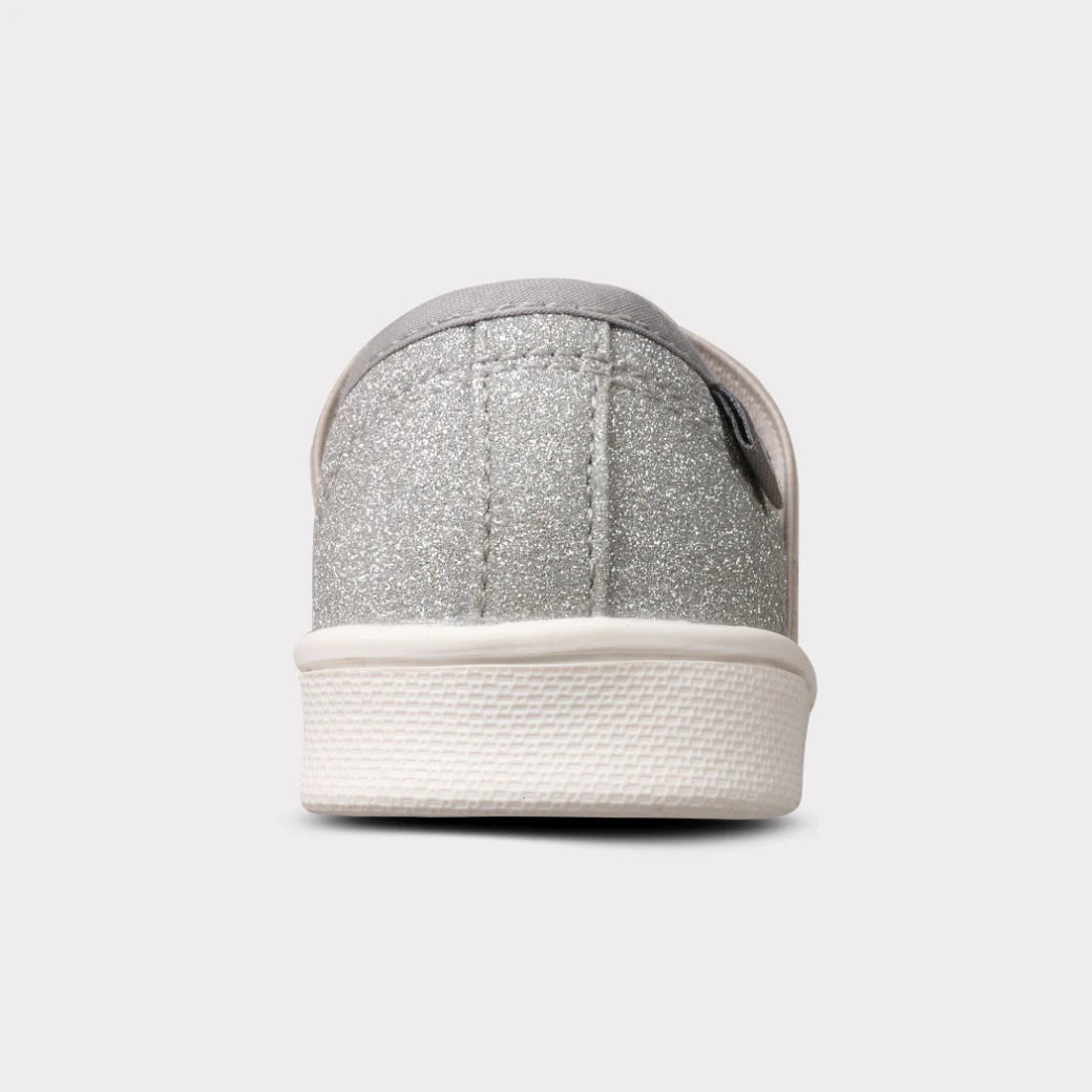 Quinn Girls Crib Slip-On Shoe - GuGuTon baby store - Baby Fashion - Toddlers Outfits - Babies Outfits - Toddler Clothes - Kids Clothing - Newborn Clothes - Newborn Wear - Kids Wear - Trending Clothes - Trending Outfits - Fall Fashion - Winter Fashion - Girls Clothes - Boys Clothes - Babies Wear - Kids Accessories - KidsWear - Summer Clothes - Summer Fashion - Summer Trend - Falls Sweaters - Tops - Bottom - Jeans - Blouse - Dresses - Newborn Dresses - Toys