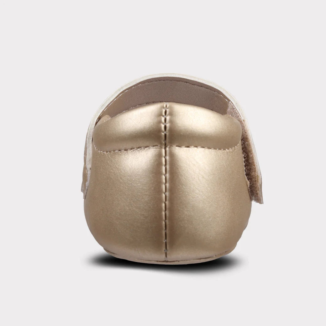 Amina Girls Hook & Loop Crib Shoe - GuGuTon baby store - Baby Fashion - Toddlers Outfits - Babies Outfits - Toddler Clothes - Kids Clothing - Newborn Clothes - Newborn Wear - Kids Wear - Trending Clothes - Trending Outfits - Fall Fashion - Winter Fashion - Girls Clothes - Boys Clothes - Babies Wear - Kids Accessories - KidsWear - Summer Clothes - Summer Fashion - Summer Trend - Falls Sweaters - Tops - Bottom - Jeans - Blouse - Dresses - Newborn Dresses - Toys