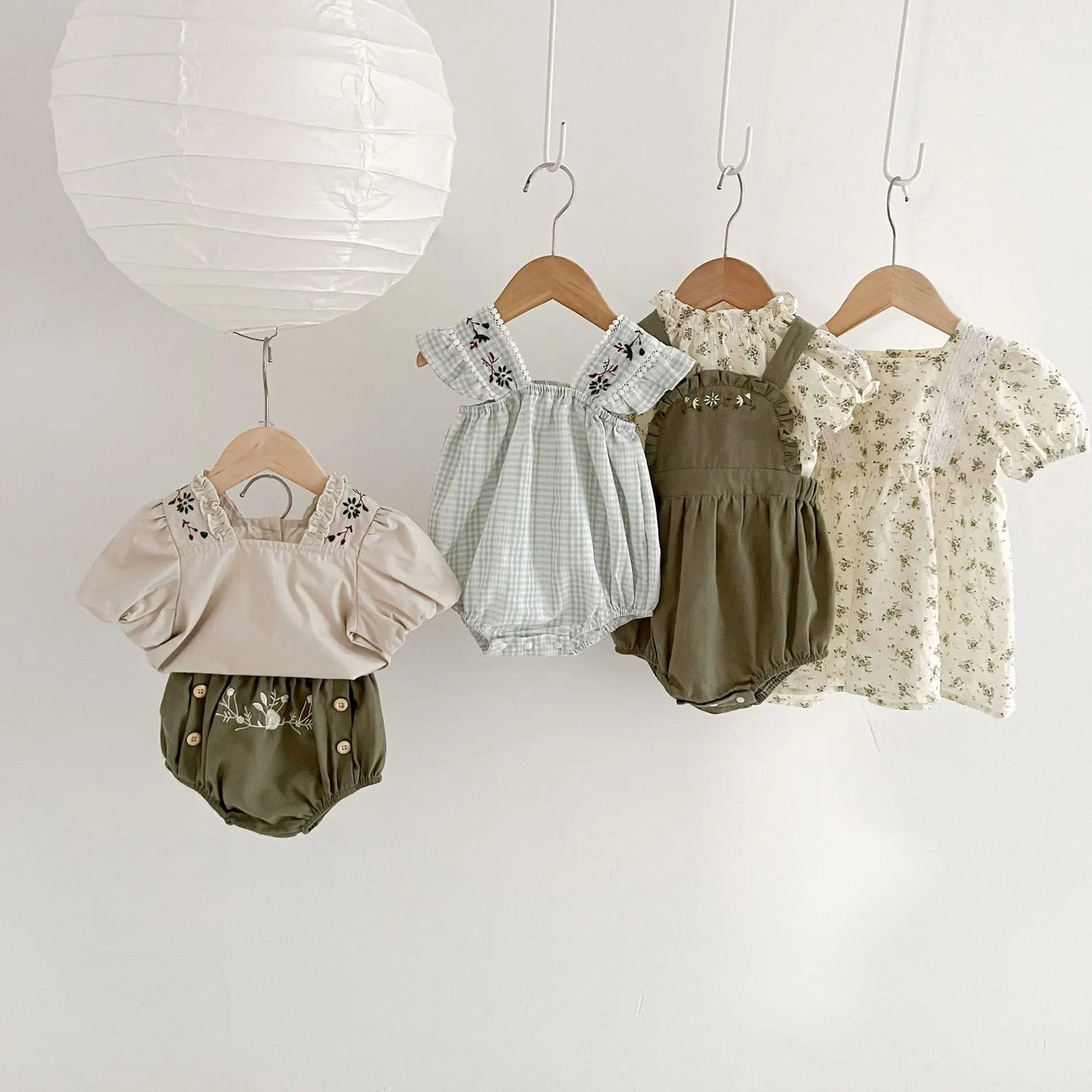 Leslie Flower Embroidery Cotton Tops