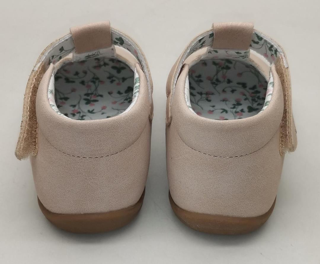 Slip-On Toddler Shoes – Comfortable and Easy to Wear | Jollie - GuGuTon baby store - Baby Fashion - Toddlers Outfits - Babies Outfits - Toddler Clothes - Kids Clothing - Newborn Clothes - Newborn Wear - Kids Wear - Trending Clothes - Trending Outfits - Fall Fashion - Winter Fashion - Girls Clothes - Boys Clothes - Babies Wear - Kids Accessories - KidsWear - Summer Clothes - Summer Fashion - Summer Trend - Falls Sweaters - Tops - Bottom - Jeans - Blouse - Dresses - Newborn Dresses - Toys