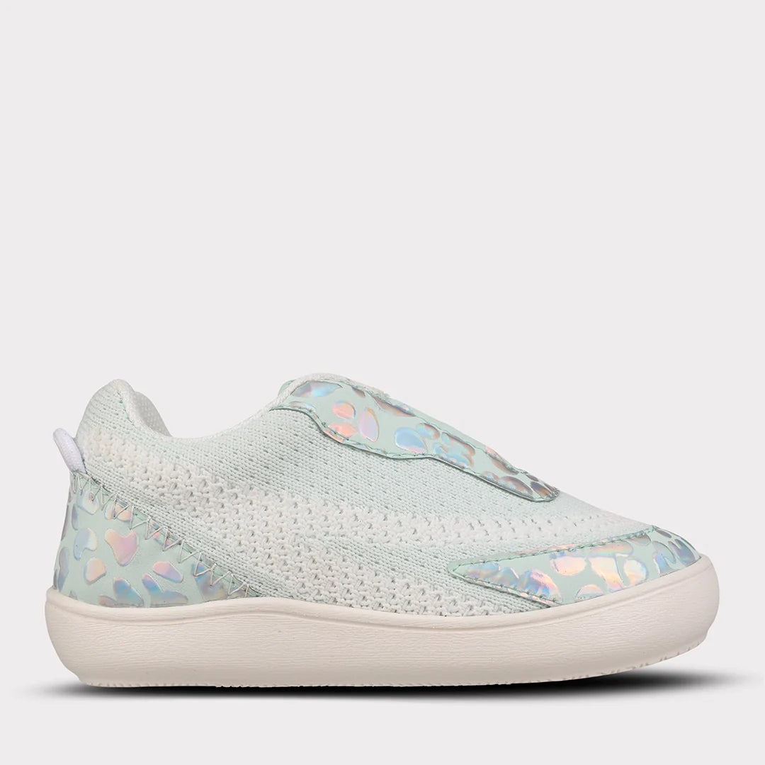 Bolt Girls Slip-On Sneaker - GuGuTon baby store - Baby Fashion - Toddlers Outfits - Babies Outfits - Toddler Clothes - Kids Clothing - Newborn Clothes - Newborn Wear - Kids Wear - Trending Clothes - Trending Outfits - Fall Fashion - Winter Fashion - Girls Clothes - Boys Clothes - Babies Wear - Kids Accessories - KidsWear - Summer Clothes - Summer Fashion - Summer Trend - Falls Sweaters - Tops - Bottom - Jeans - Blouse - Dresses - Newborn Dresses - Toys