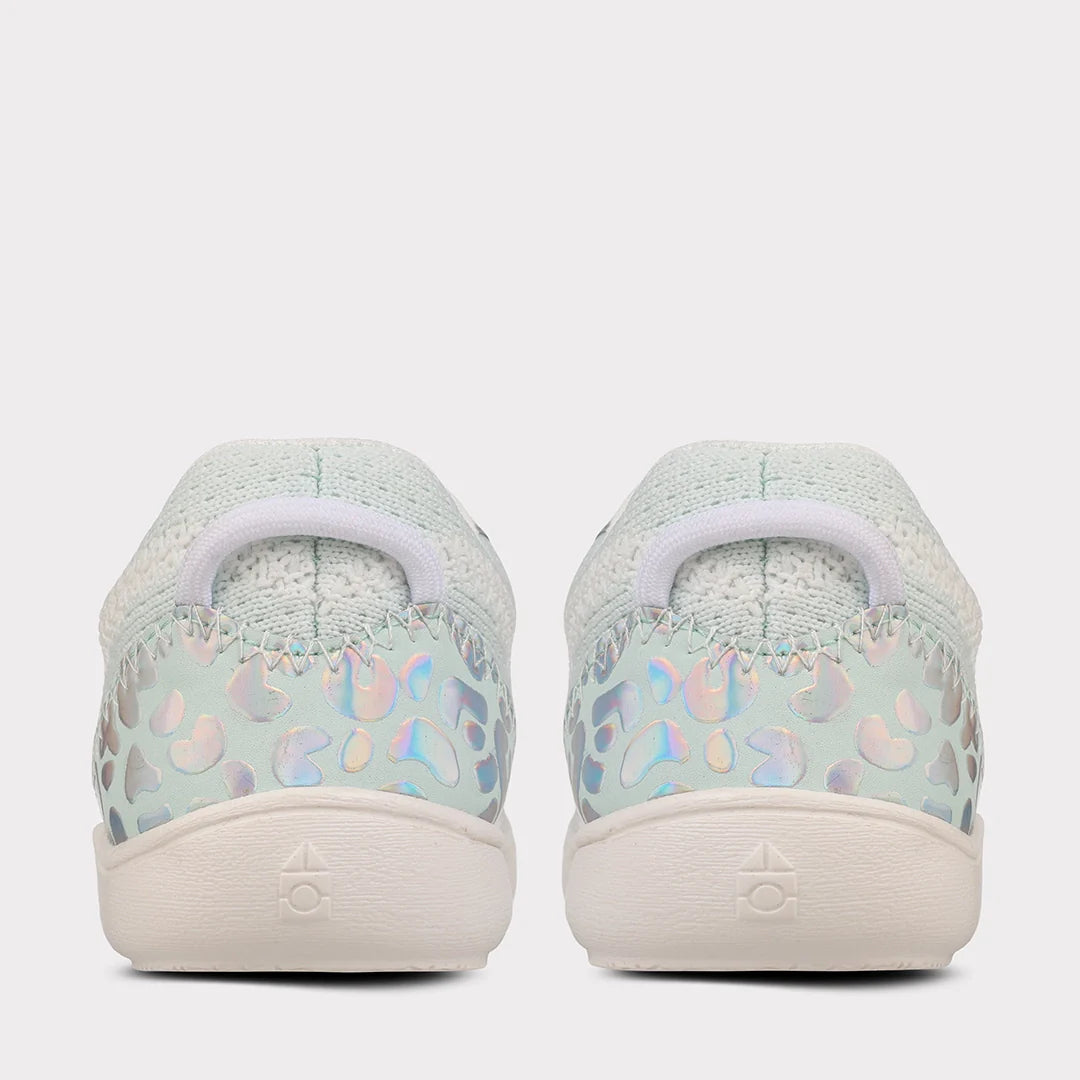 Bolt Girls Slip-On Sneaker - GuGuTon baby store - Baby Fashion - Toddlers Outfits - Babies Outfits - Toddler Clothes - Kids Clothing - Newborn Clothes - Newborn Wear - Kids Wear - Trending Clothes - Trending Outfits - Fall Fashion - Winter Fashion - Girls Clothes - Boys Clothes - Babies Wear - Kids Accessories - KidsWear - Summer Clothes - Summer Fashion - Summer Trend - Falls Sweaters - Tops - Bottom - Jeans - Blouse - Dresses - Newborn Dresses - Toys