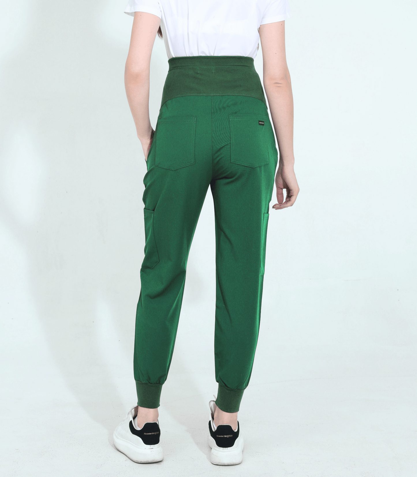 Yojairis Mae Maternity Scrub Jogger Pants