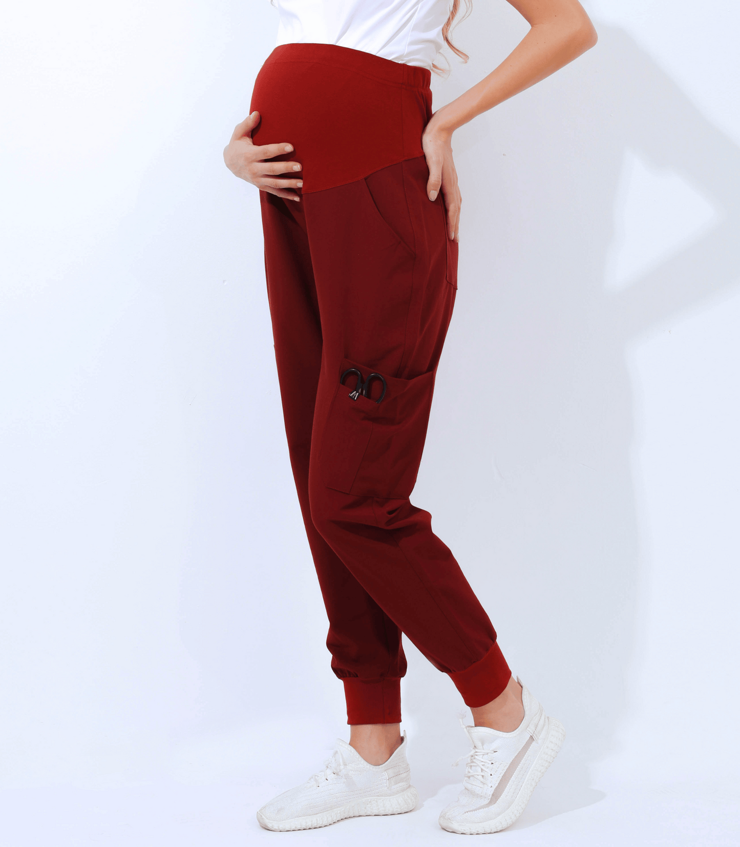 Yojairis Mae Maternity Scrub Jogger Pants