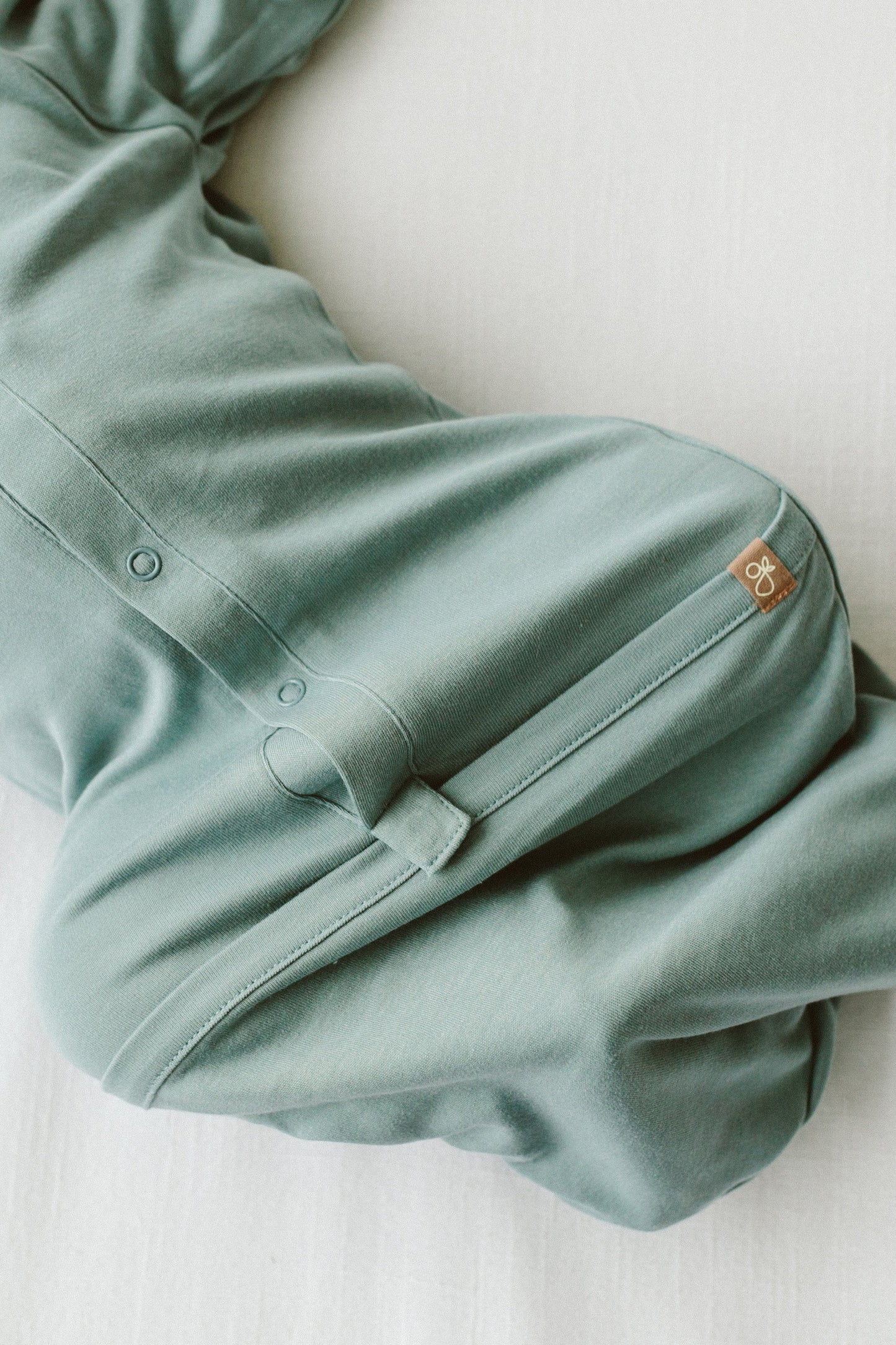 Kevin Sleeper Convertible Poolside Gown