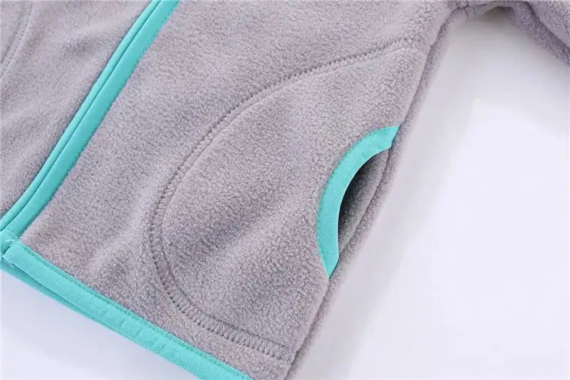 Bleinny Girls Hooded Fleece Jacket Windbreaker Zip up Reindeer Outerwear