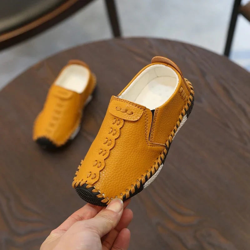Children England Style Boys Leather Shoes Baby Fashion - GuGuTon baby store - Baby Fashion - Toddlers Outfits - Babies Outfits - Toddler Clothes - Kids Clothing - Newborn Clothes - Newborn Wear - Kids Wear - Trending Clothes - Trending Outfits - Fall Fashion - Winter Fashion - Girls Clothes - Boys Clothes - Babies Wear - Kids Accessories - KidsWear - Summer Clothes - Summer Fashion - Summer Trend - Falls Sweaters - Tops - Bottom - Jeans - Blouse - Dresses - Newborn Dresses - Toys