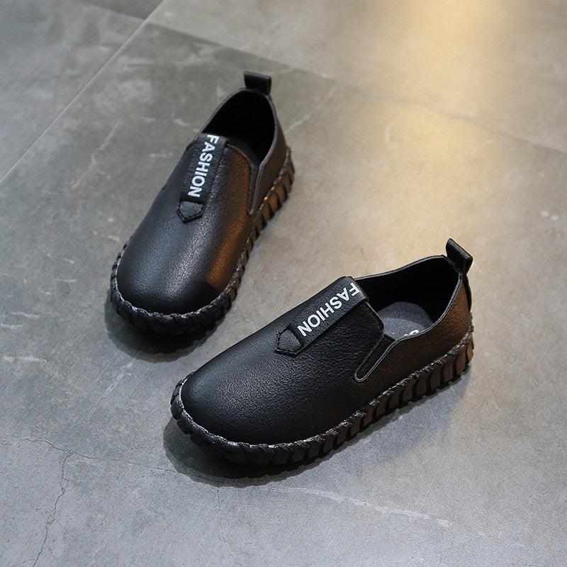 Children Black Leather Boys Single Primary Casual Shoes Baby Shoes Casual - GuGuTon baby store - Baby Fashion - Toddlers Outfits - Babies Outfits - Toddler Clothes - Kids Clothing - Newborn Clothes - Newborn Wear - Kids Wear - Trending Clothes - Trending Outfits - Fall Fashion - Winter Fashion - Girls Clothes - Boys Clothes - Babies Wear - Kids Accessories - KidsWear - Summer Clothes - Summer Fashion - Summer Trend - Falls Sweaters - Tops - Bottom - Jeans - Blouse - Dresses - Newborn Dresses - Toys