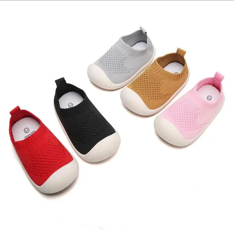 2024 New Girls Sandals Rivets Single Shoes Kids Leather Shoes Children Nude Sandal Toddler Girls Princess Flat Dance Shoes