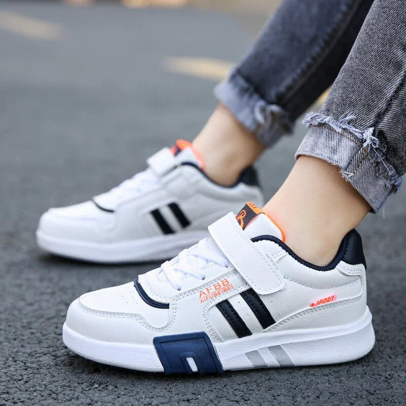 Boys Flat Casual Shoes Child White Leather Sneakers - GuGuTon baby store - Baby Fashion - Toddlers Outfits - Babies Outfits - Toddler Clothes - Kids Clothing - Newborn Clothes - Newborn Wear - Kids Wear - Trending Clothes - Trending Outfits - Fall Fashion - Winter Fashion - Girls Clothes - Boys Clothes - Babies Wear - Kids Accessories - KidsWear - Summer Clothes - Summer Fashion - Summer Trend - Falls Sweaters - Tops - Bottom - Jeans - Blouse - Dresses - Newborn Dresses - Toys