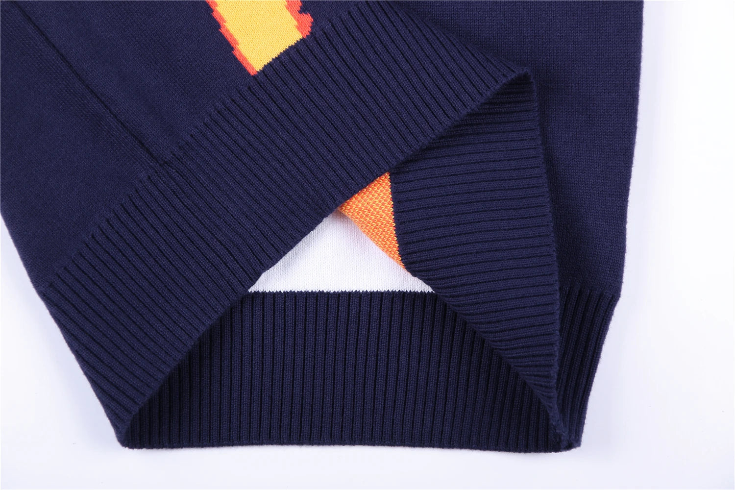 Santiago Giraffe Long Sleeve Pullover Sweater - GuGuTon baby store - Baby Fashion - Toddlers Outfits - Babies Outfits - Toddler Clothes - Kids Clothing - Newborn Clothes - Newborn Wear - Kids Wear - Trending Clothes - Trending Outfits - Fall Fashion - Winter Fashion - Girls Clothes - Boys Clothes - Babies Wear - Kids Accessories - KidsWear - Summer Clothes - Summer Fashion - Summer Trend - Falls Sweaters - Tops - Bottom - Jeans - Blouse - Dresses - Newborn Dresses - Toys