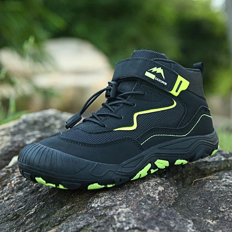 Children Fashion Hiking Shoes Boys Girl Non-slip Winter Warm - GuGuTon baby store - Baby Fashion - Toddlers Outfits - Babies Outfits - Toddler Clothes - Kids Clothing - Newborn Clothes - Newborn Wear - Kids Wear - Trending Clothes - Trending Outfits - Fall Fashion - Winter Fashion - Girls Clothes - Boys Clothes - Babies Wear - Kids Accessories - KidsWear - Summer Clothes - Summer Fashion - Summer Trend - Falls Sweaters - Tops - Bottom - Jeans - Blouse - Dresses - Newborn Dresses - Toys