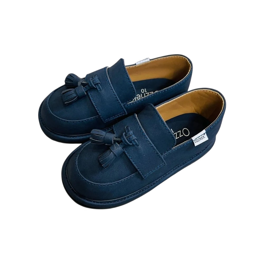 Moccasin with Tassels | Slip-On Dress Shoes for Toddlers - GuGuTon baby store - Baby Fashion - Toddlers Outfits - Babies Outfits - Toddler Clothes - Kids Clothing - Newborn Clothes - Newborn Wear - Kids Wear - Trending Clothes - Trending Outfits - Fall Fashion - Winter Fashion - Girls Clothes - Boys Clothes - Babies Wear - Kids Accessories - KidsWear - Summer Clothes - Summer Fashion - Summer Trend - Falls Sweaters - Tops - Bottom - Jeans - Blouse - Dresses - Newborn Dresses - Toys