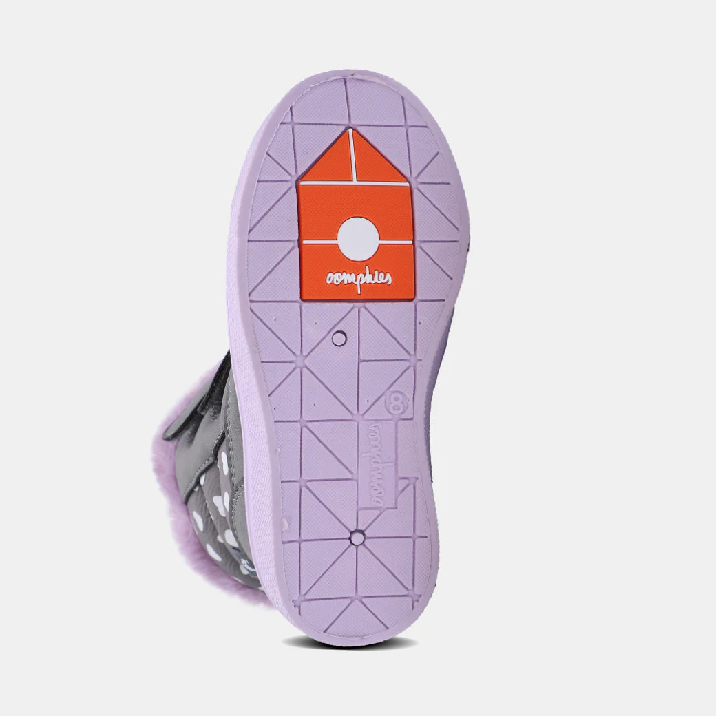 Charlie Girls Hook & Loop Boot - GuGuTon baby store - Baby Fashion - Toddlers Outfits - Babies Outfits - Toddler Clothes - Kids Clothing - Newborn Clothes - Newborn Wear - Kids Wear - Trending Clothes - Trending Outfits - Fall Fashion - Winter Fashion - Girls Clothes - Boys Clothes - Babies Wear - Kids Accessories - KidsWear - Summer Clothes - Summer Fashion - Summer Trend - Falls Sweaters - Tops - Bottom - Jeans - Blouse - Dresses - Newborn Dresses - Toys