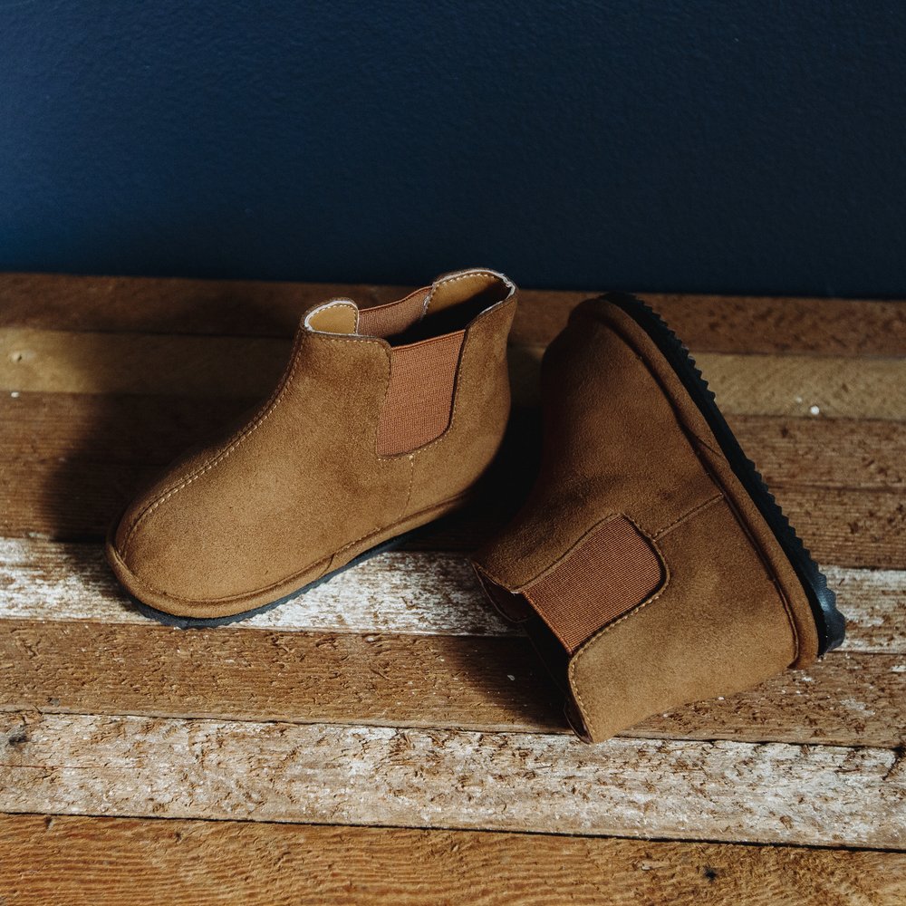 Kids Brown Chelsea Boots – Non-Slip & Easy Wear - GuGuTon baby store - Baby Fashion - Toddlers Outfits - Babies Outfits - Toddler Clothes - Kids Clothing - Newborn Clothes - Newborn Wear - Kids Wear - Trending Clothes - Trending Outfits - Fall Fashion - Winter Fashion - Girls Clothes - Boys Clothes - Babies Wear - Kids Accessories - KidsWear - Summer Clothes - Summer Fashion - Summer Trend - Falls Sweaters - Tops - Bottom - Jeans - Blouse - Dresses - Newborn Dresses - Toys