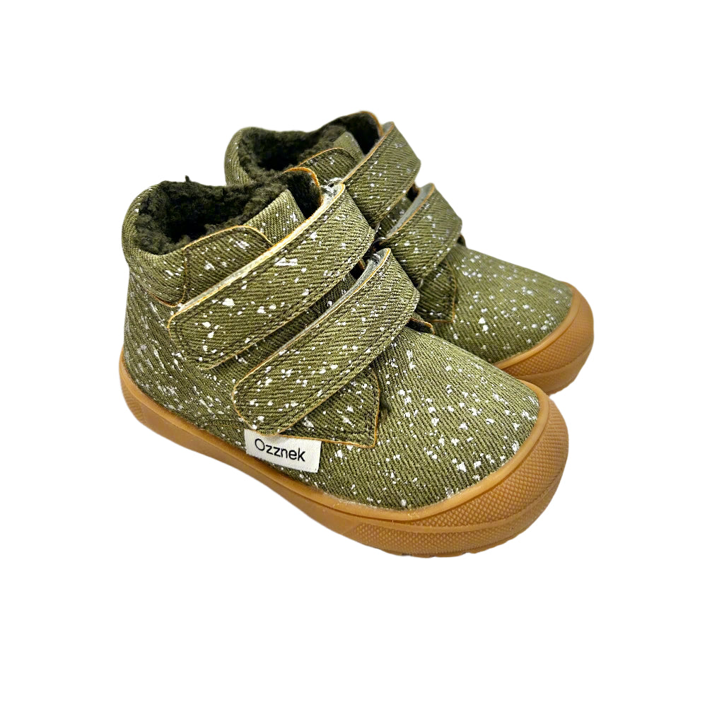 Little Hiker Barefoot Toddler Boots – Warm & Flexible Sole - GuGuTon baby store - Baby Fashion - Toddlers Outfits - Babies Outfits - Toddler Clothes - Kids Clothing - Newborn Clothes - Newborn Wear - Kids Wear - Trending Clothes - Trending Outfits - Fall Fashion - Winter Fashion - Girls Clothes - Boys Clothes - Babies Wear - Kids Accessories - KidsWear - Summer Clothes - Summer Fashion - Summer Trend - Falls Sweaters - Tops - Bottom - Jeans - Blouse - Dresses - Newborn Dresses - Toys
