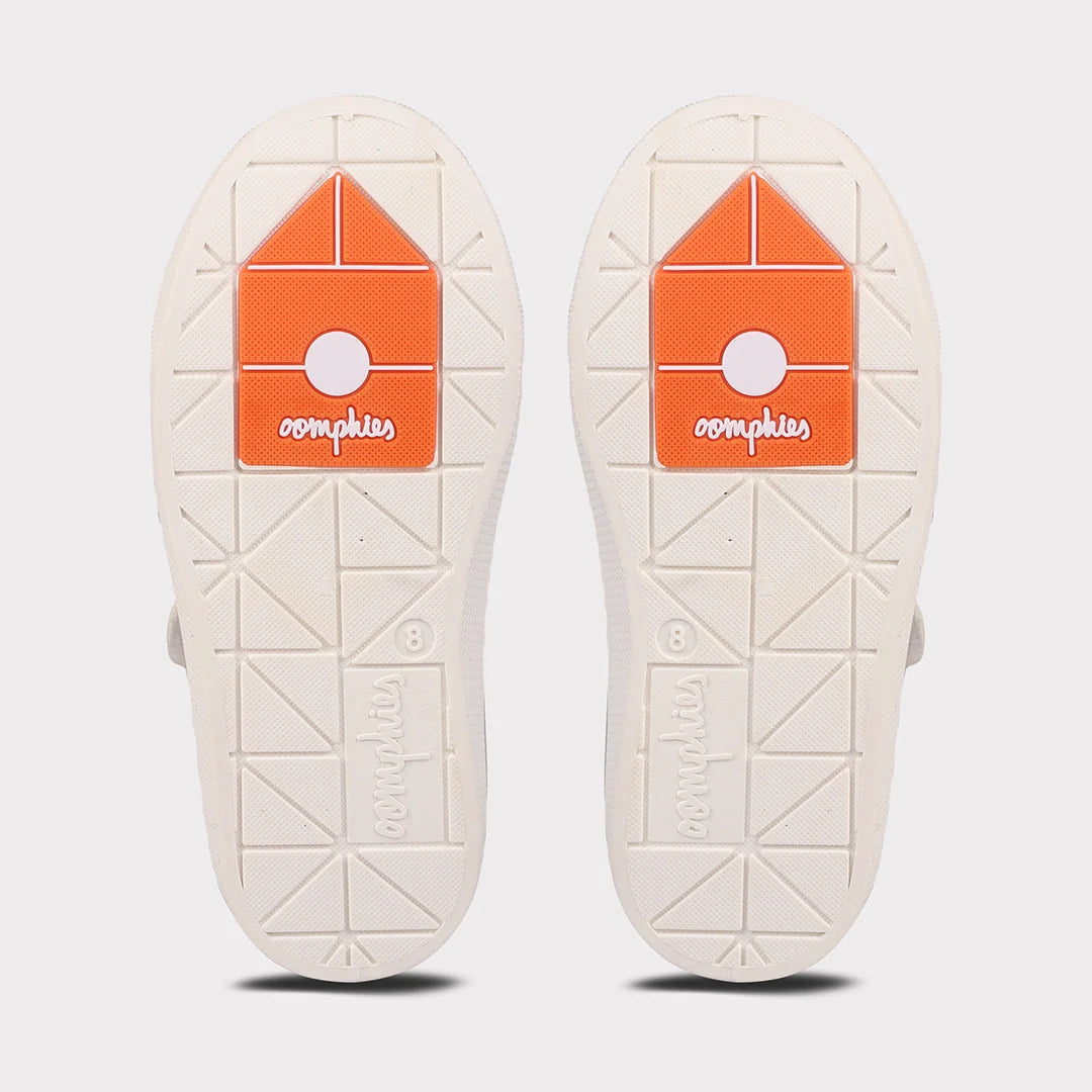 Kami Girls Hook & Loop Sneaker - GuGuTon baby store - Baby Fashion - Toddlers Outfits - Babies Outfits - Toddler Clothes - Kids Clothing - Newborn Clothes - Newborn Wear - Kids Wear - Trending Clothes - Trending Outfits - Fall Fashion - Winter Fashion - Girls Clothes - Boys Clothes - Babies Wear - Kids Accessories - KidsWear - Summer Clothes - Summer Fashion - Summer Trend - Falls Sweaters - Tops - Bottom - Jeans - Blouse - Dresses - Newborn Dresses - Toys