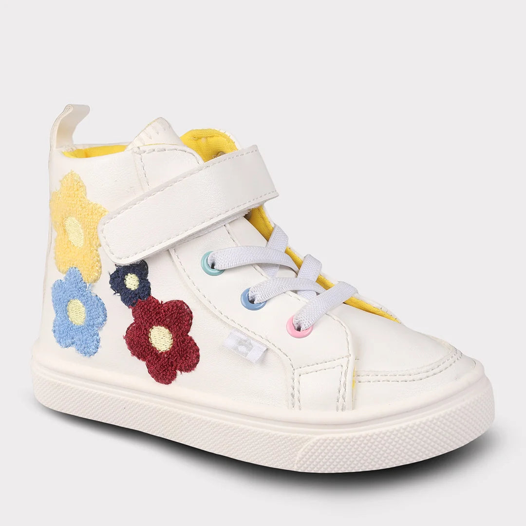 Kami Girls Hook & Loop Sneaker - GuGuTon baby store - Baby Fashion - Toddlers Outfits - Babies Outfits - Toddler Clothes - Kids Clothing - Newborn Clothes - Newborn Wear - Kids Wear - Trending Clothes - Trending Outfits - Fall Fashion - Winter Fashion - Girls Clothes - Boys Clothes - Babies Wear - Kids Accessories - KidsWear - Summer Clothes - Summer Fashion - Summer Trend - Falls Sweaters - Tops - Bottom - Jeans - Blouse - Dresses - Newborn Dresses - Toys
