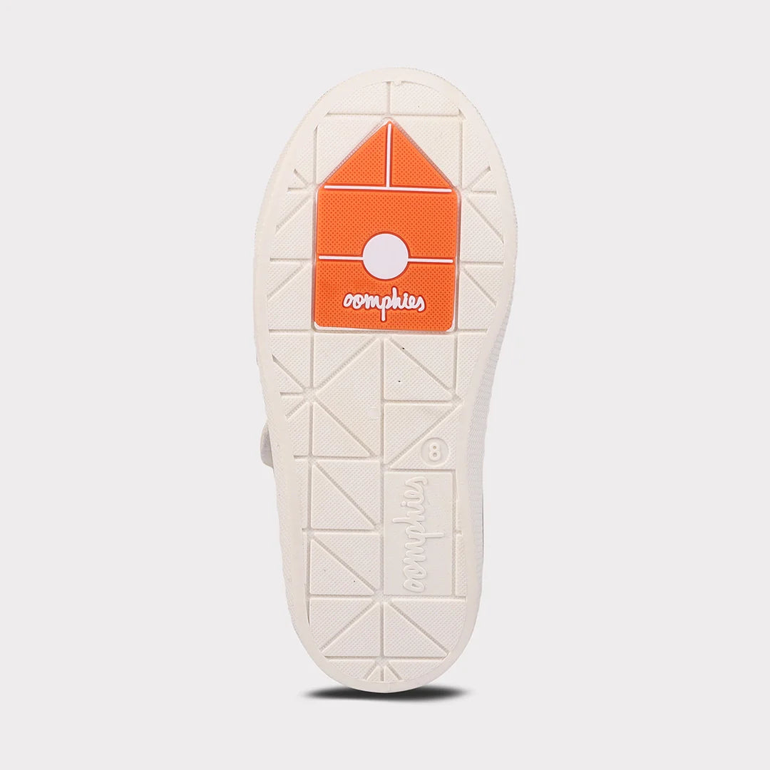 Kami Girls Hook & Loop Sneaker - GuGuTon baby store - Baby Fashion - Toddlers Outfits - Babies Outfits - Toddler Clothes - Kids Clothing - Newborn Clothes - Newborn Wear - Kids Wear - Trending Clothes - Trending Outfits - Fall Fashion - Winter Fashion - Girls Clothes - Boys Clothes - Babies Wear - Kids Accessories - KidsWear - Summer Clothes - Summer Fashion - Summer Trend - Falls Sweaters - Tops - Bottom - Jeans - Blouse - Dresses - Newborn Dresses - Toys